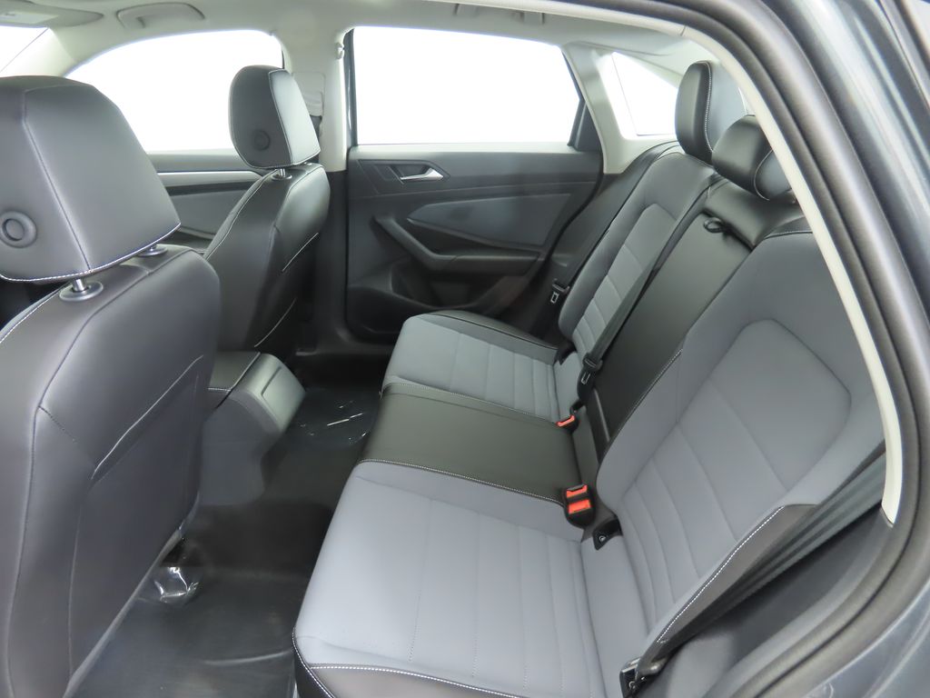 Thumbnail: 2026 Volkswagen Jetta - 21