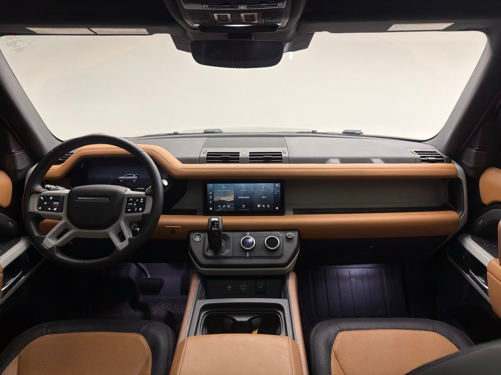 Thumbnail: 2024 Land Rover Defender - 7