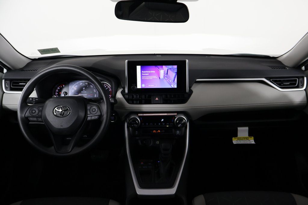 Thumbnail: 2025 Toyota RAV4 - 4