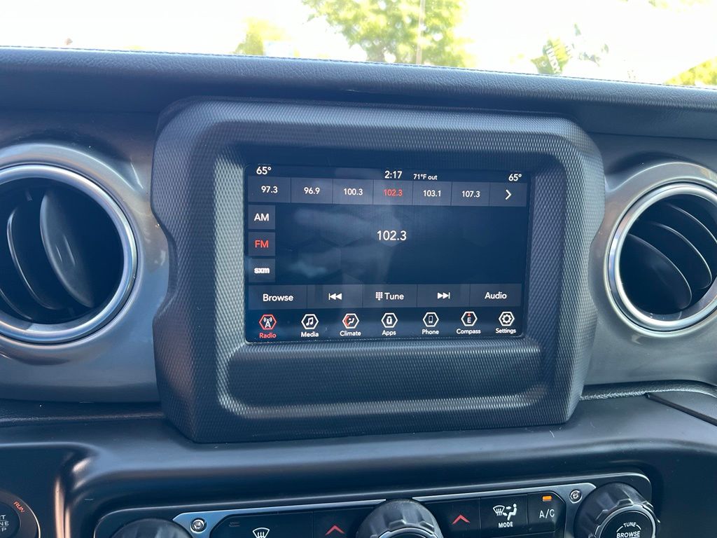 Used 2019 Jeep Wrangler SUV