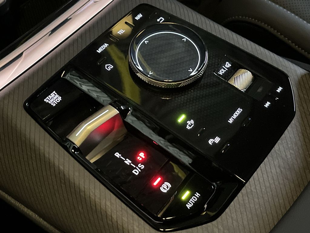 Thumbnail: 2025 BMW X3 - 20