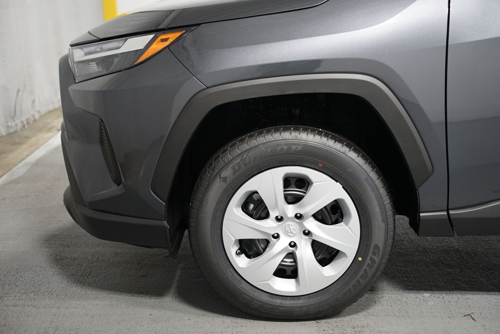 Thumbnail: 2025 Toyota RAV4 - 5