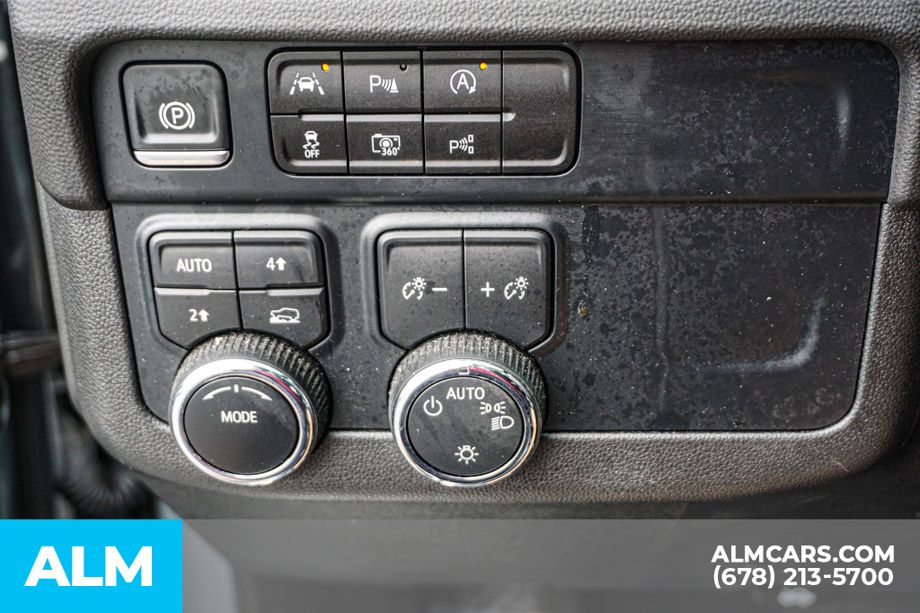 Used 2025 Gray Chevrolet LT image 48