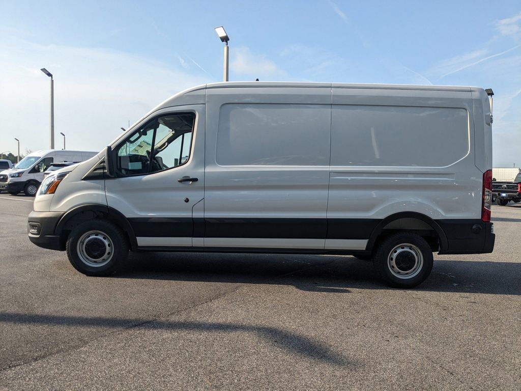 2025 Ford Transit 250