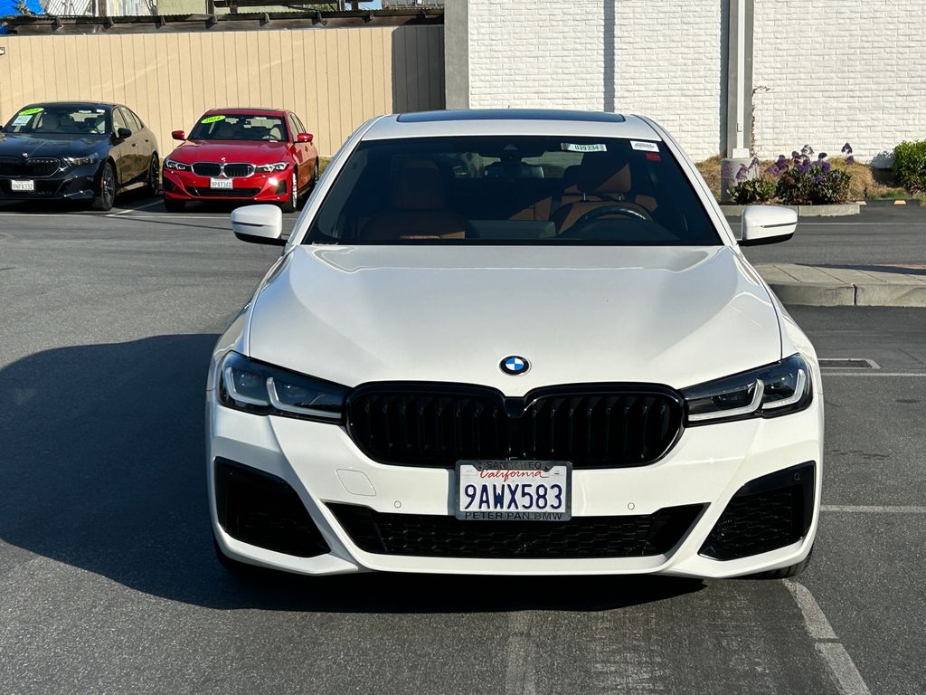 2022 BMW 5 Series 540i 8