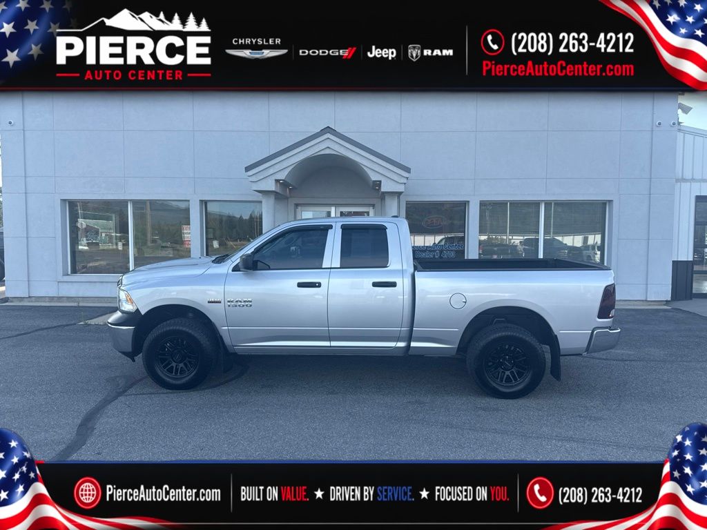Bright Silver Clearcoat Metallic 2016 RAM 1500 Pickup Truck Four-Wheel Drive 8-Speed Automatic
