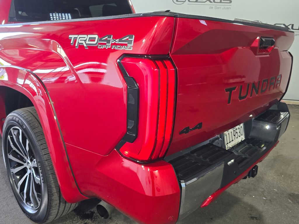 Thumbnail: 2022 Toyota Tundra - 9