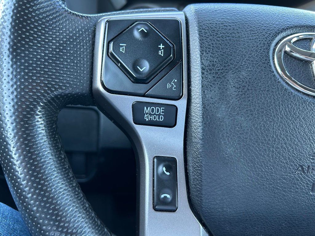 Thumbnail: 2022 Toyota Tacoma - 20