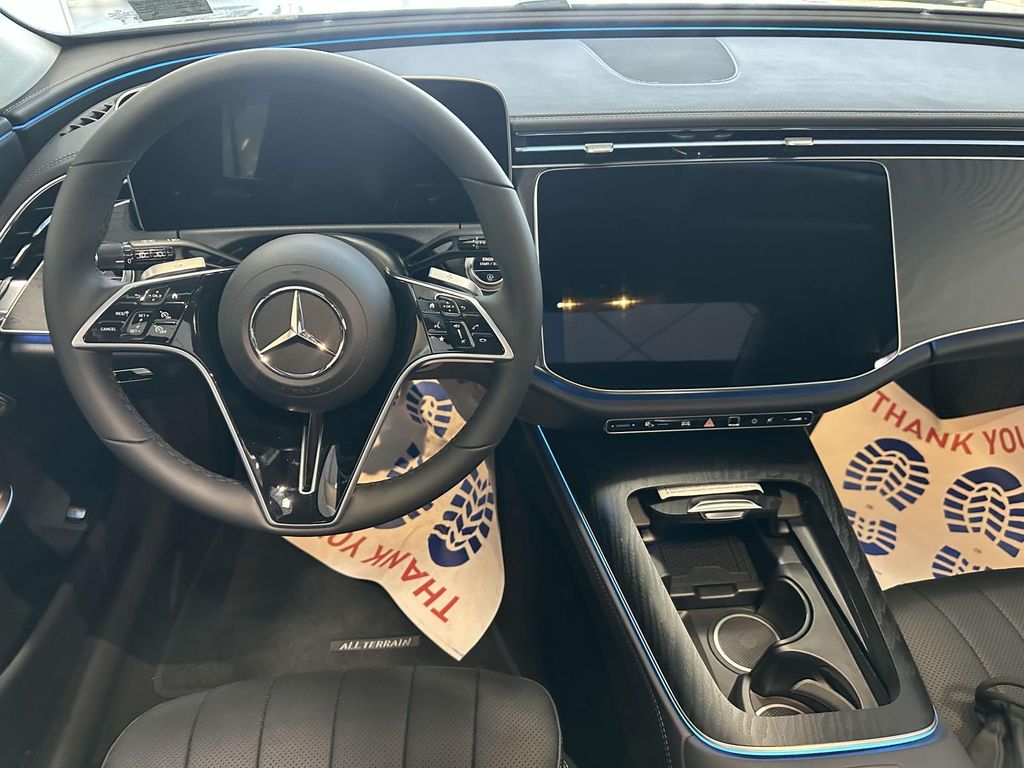 2025 Mercedes-Benz E-Class E 450 8