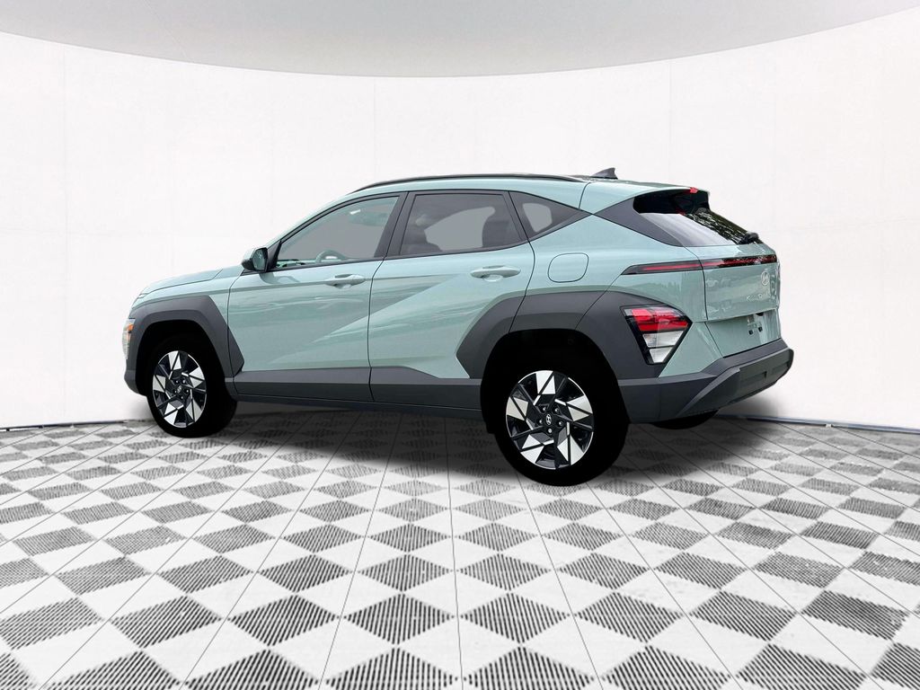 2025 Hyundai Kona SEL 4