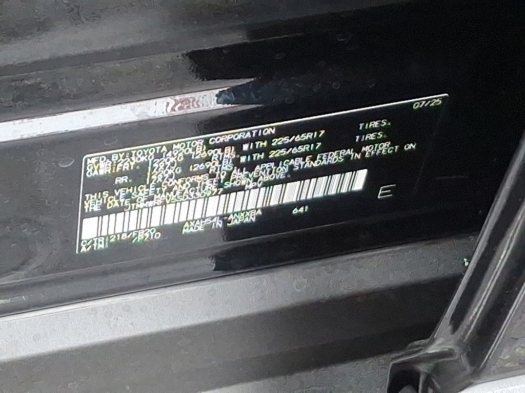 Thumbnail: 2025 Toyota RAV4 - 15