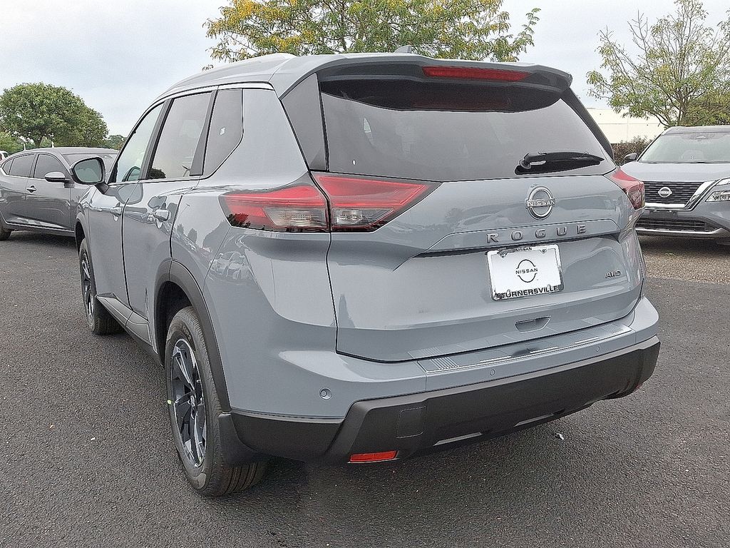 Thumbnail: 2026 Nissan Rogue - 3