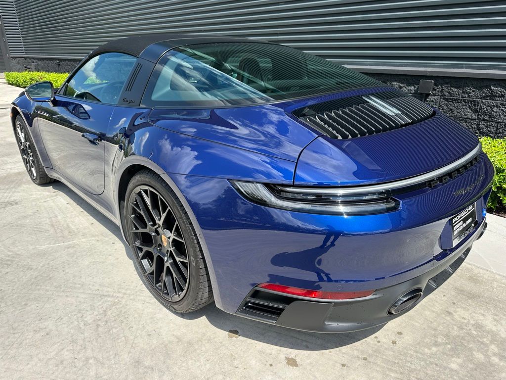2024 Porsche 911 Targa 4S 3