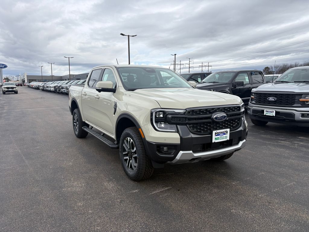 Desert Sand 2025 Ford Ranger Lariat SuperCrew 4WD Pickup Truck Four-Wheel Drive Automatic