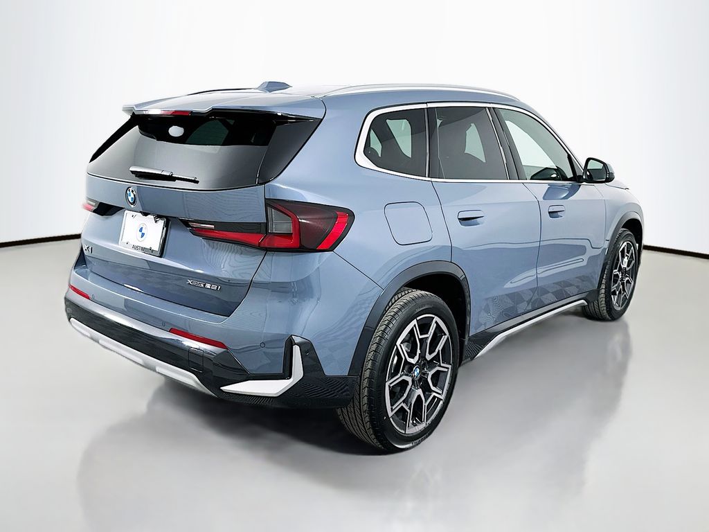 Thumbnail: 2025 BMW X1 - 5