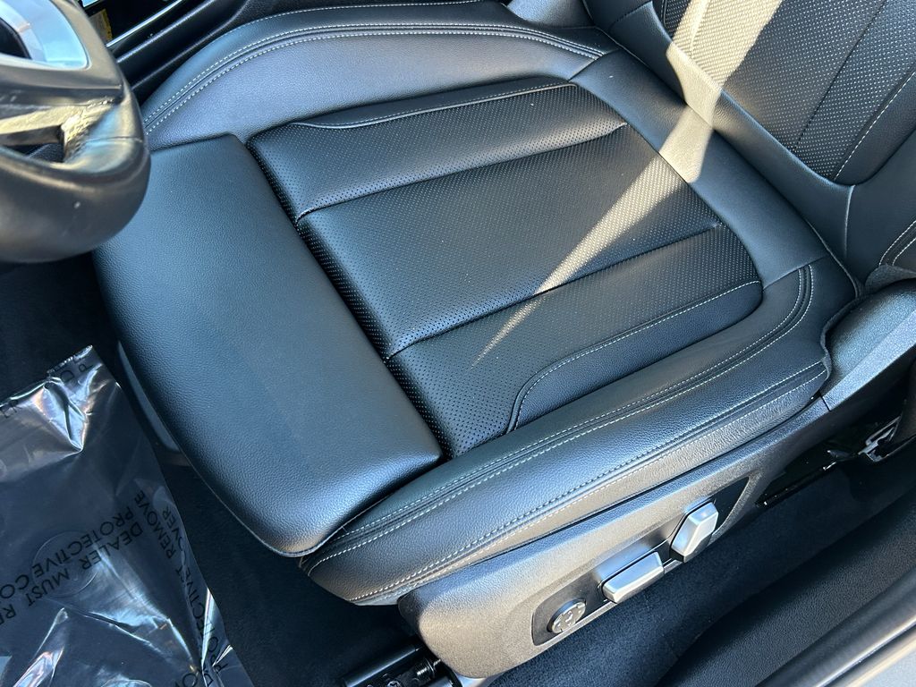 Thumbnail: 2023 BMW X3 - 15