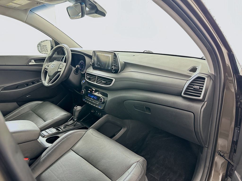 Thumbnail: 2020 Hyundai Tucson - 31