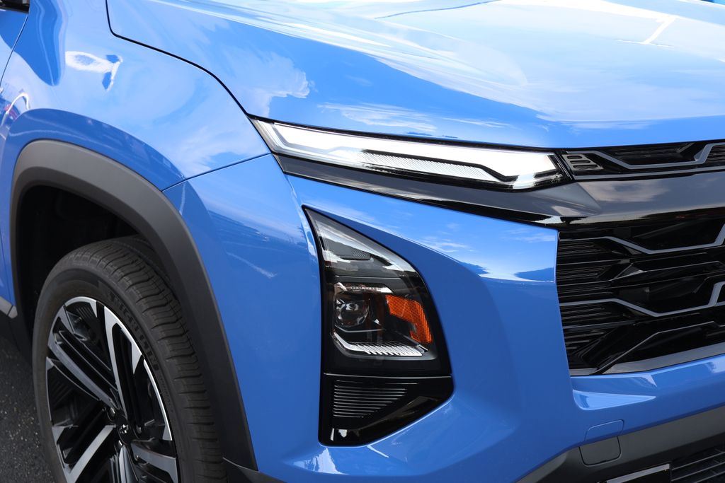 Thumbnail: 2026 Chevrolet Equinox - 3