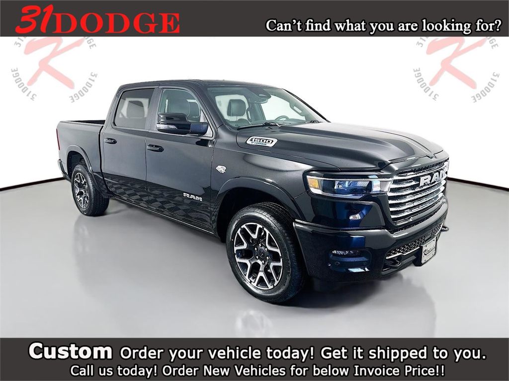 2026 RAM 1500 Laramie Crew Cab 4WD