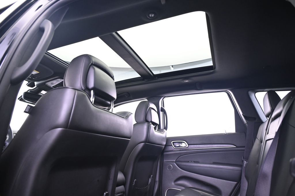 2018 Jeep Grand Cherokee High Altitude 32