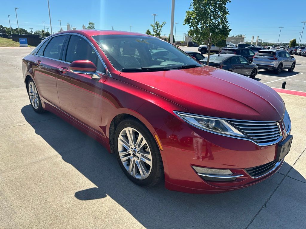 Thumbnail: 2014 Lincoln MKZ - 2
