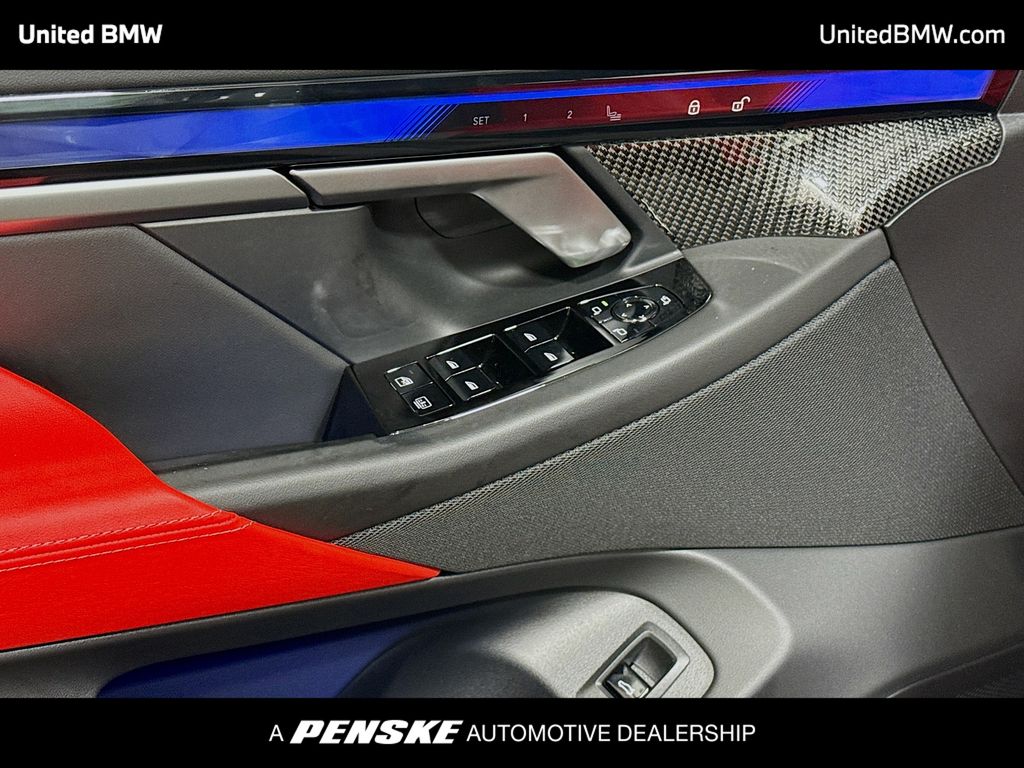 Thumbnail: 2026 BMW M5 - 3