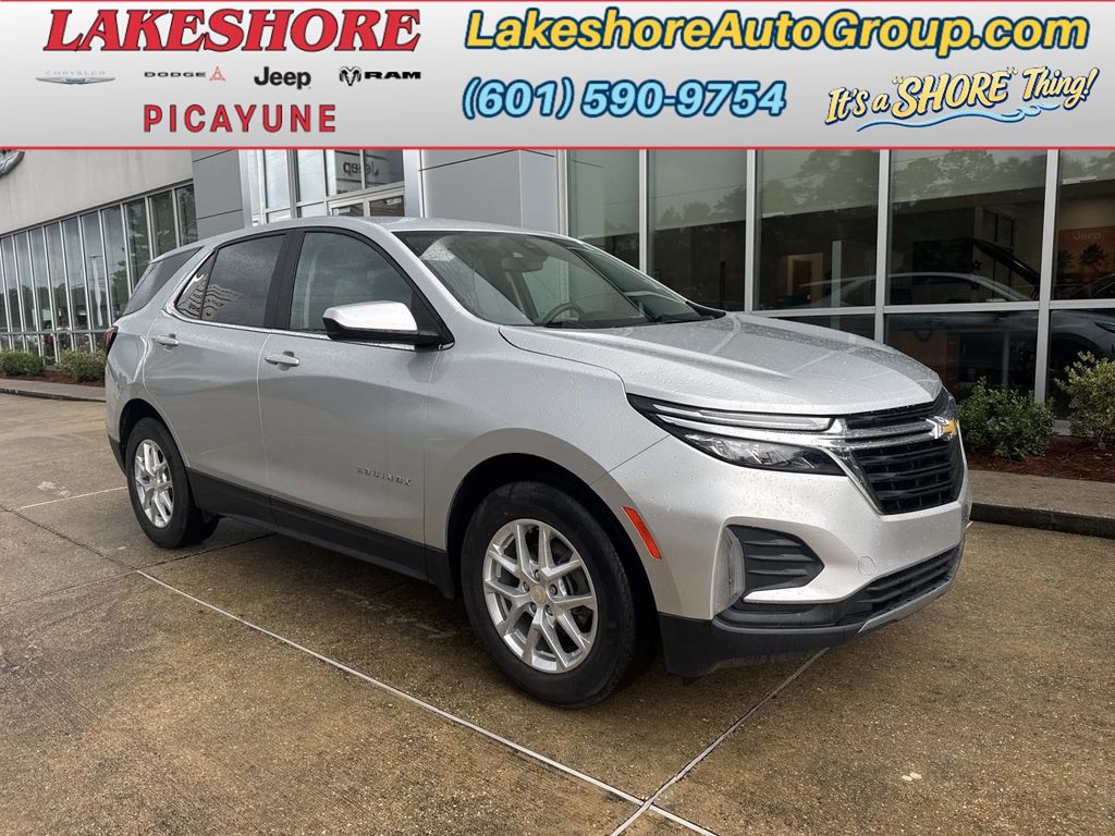 Silver Ice Metallic 2022 Chevrolet Equinox SUV / Crossover Front-Wheel Drive 6-Speed Automatic Overdrive
