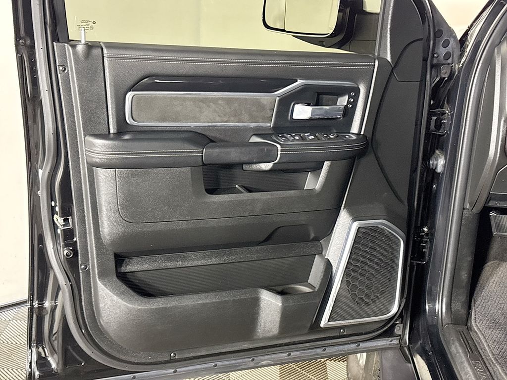 2022 Ram 3500 Laramie