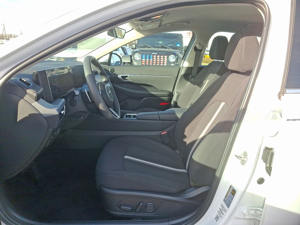 Thumbnail: 2025 Hyundai Sonata - 15