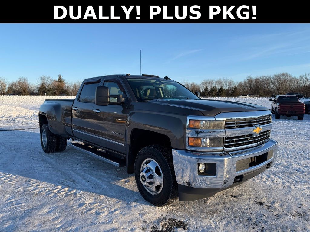 2015 Chevrolet Silverado 3500HD LTZ Crew Cab 4WD