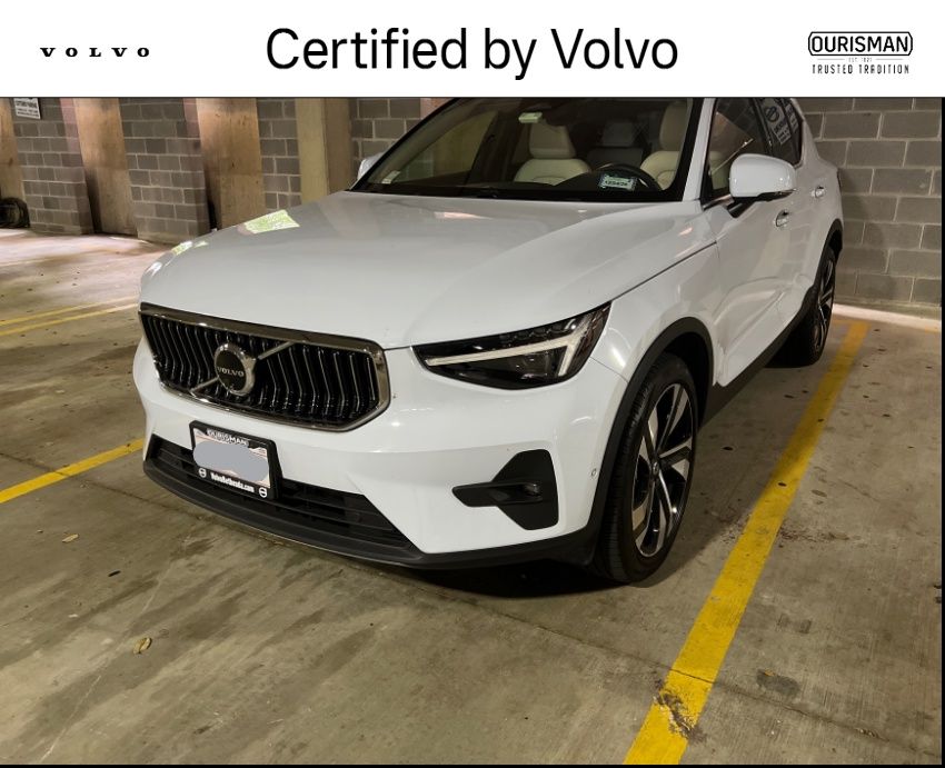 Cloud Blue 2024 Volvo XC40 SUV / Crossover All-Wheel Drive Automatic