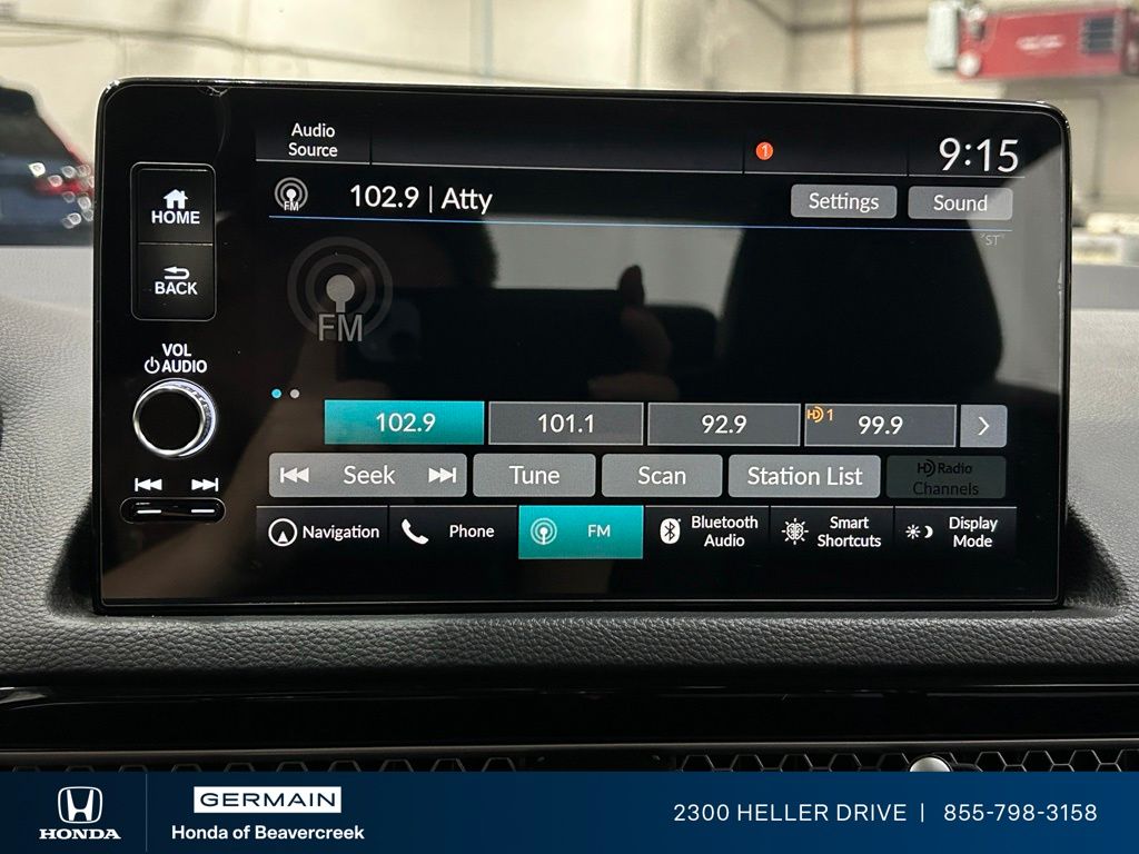 Used 2022 Silver Honda Touring image 22