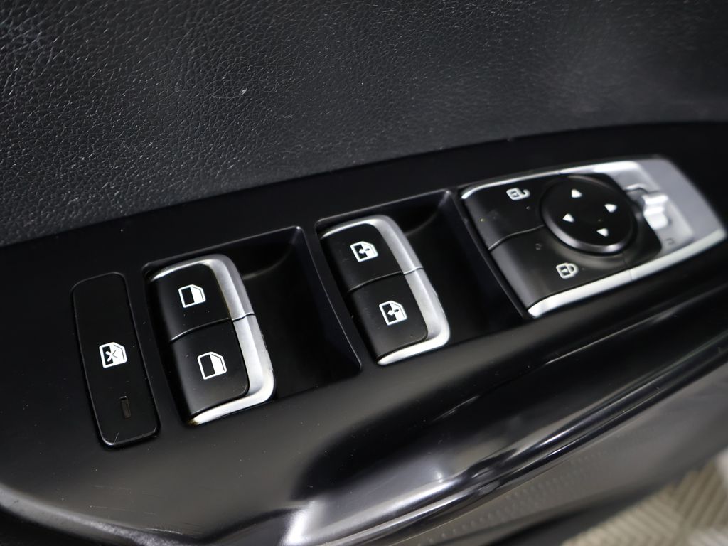 Used 2022 Gray Kia GT-Line image 38