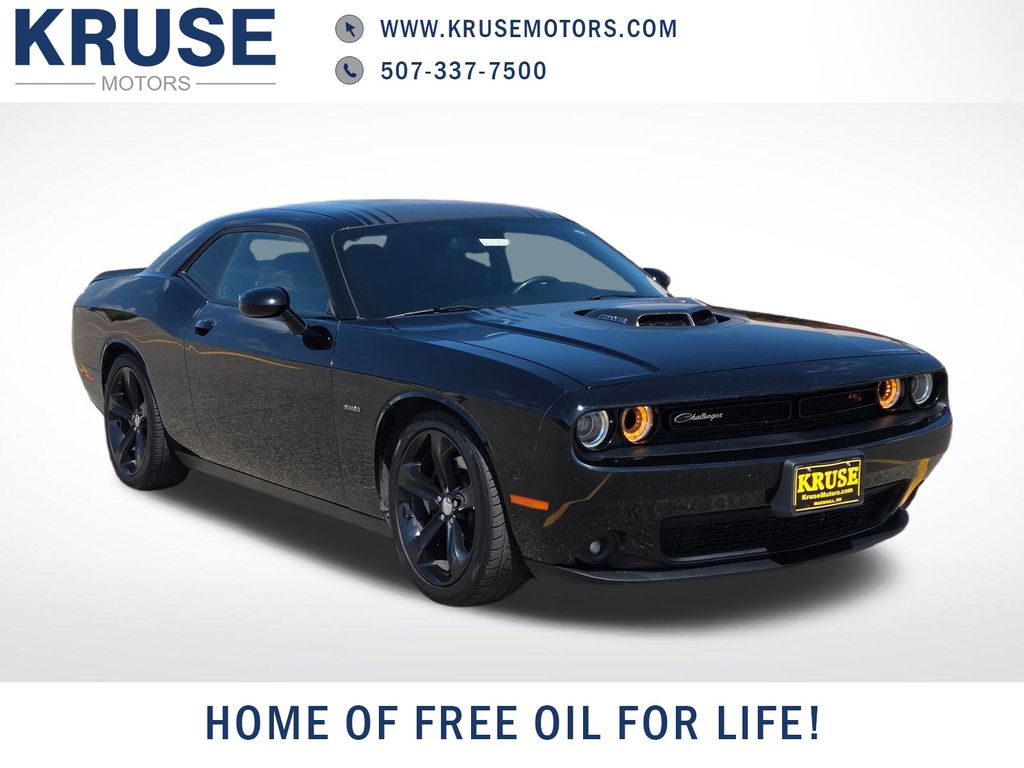 2016 Dodge Challenger R/T Shaker RWD