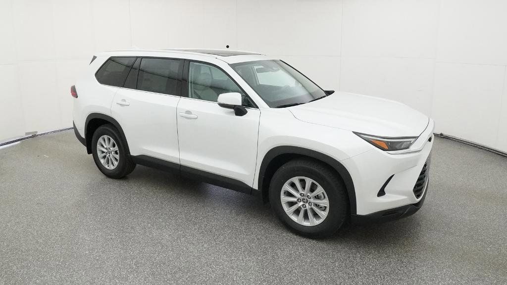 Thumbnail: 2026 Toyota Grand Highlander - 16