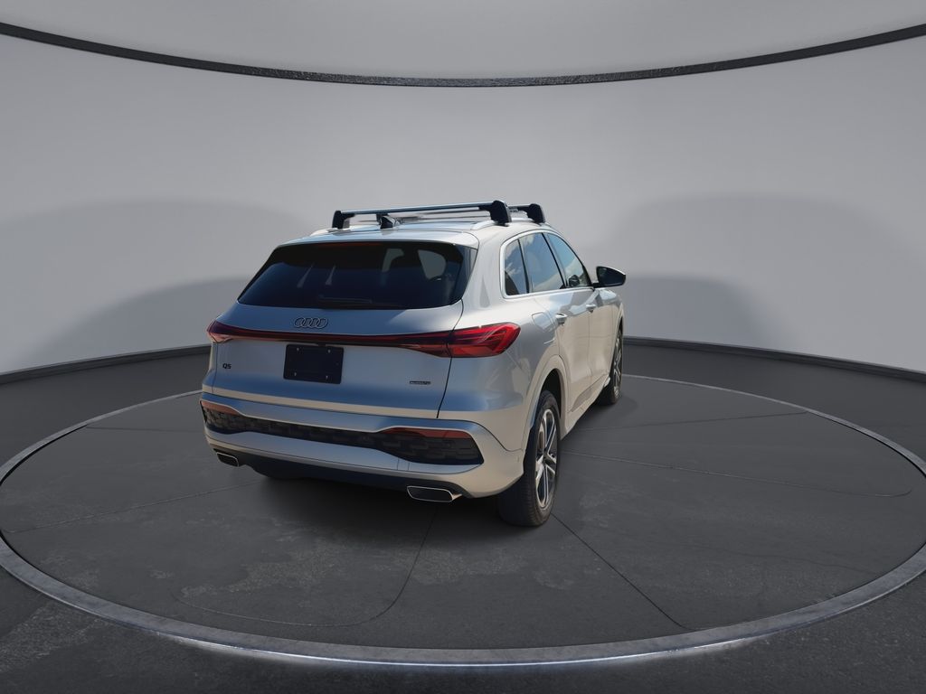 Thumbnail: 2025 Audi Q5 - 8