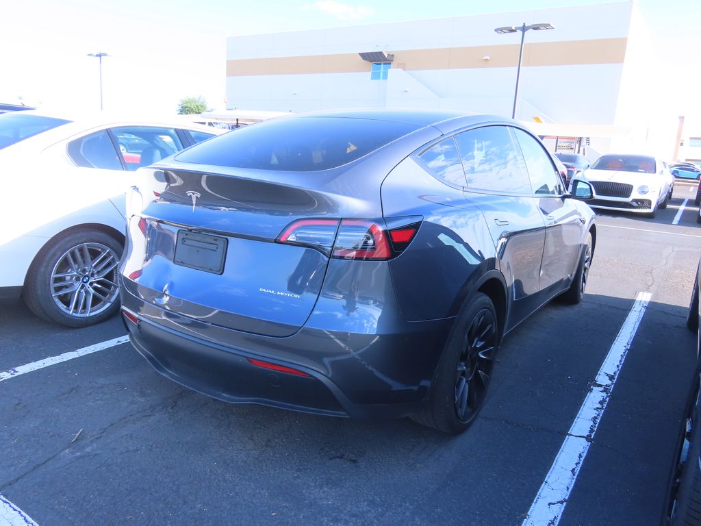 Thumbnail: 2023 Tesla Model Y - 3