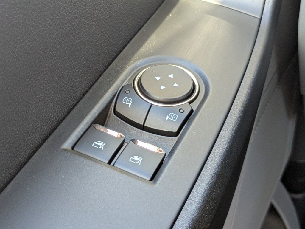 2025 Ford F-600 Chassis XL