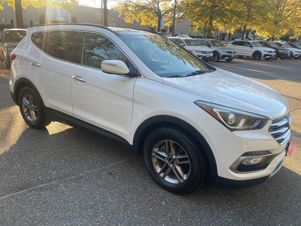 2017 Hyundai Santa Fe Sport 2.4 Base 17