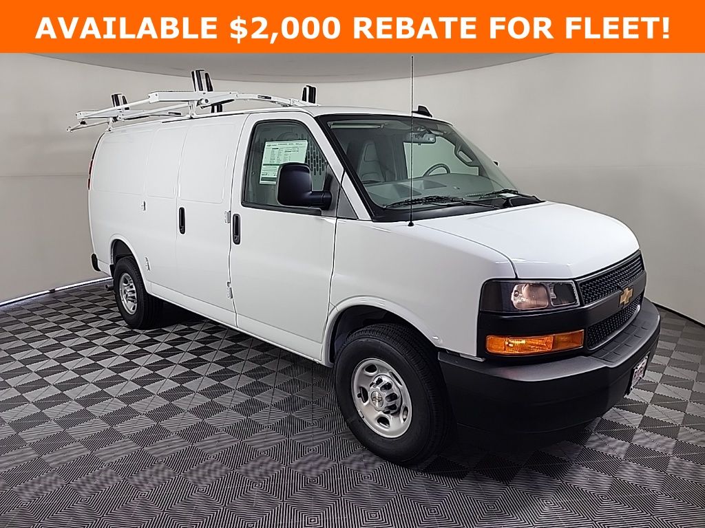 2025 Chevrolet Express Cargo 3500 RWD