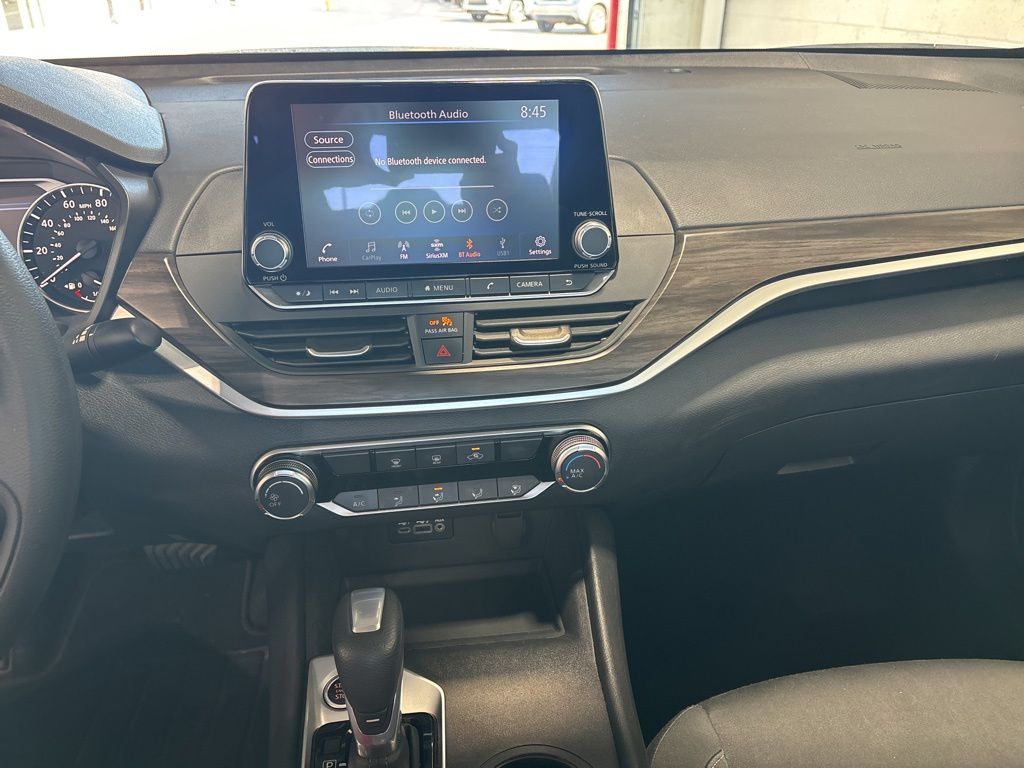 2025 Nissan Altima SV - Photo 12