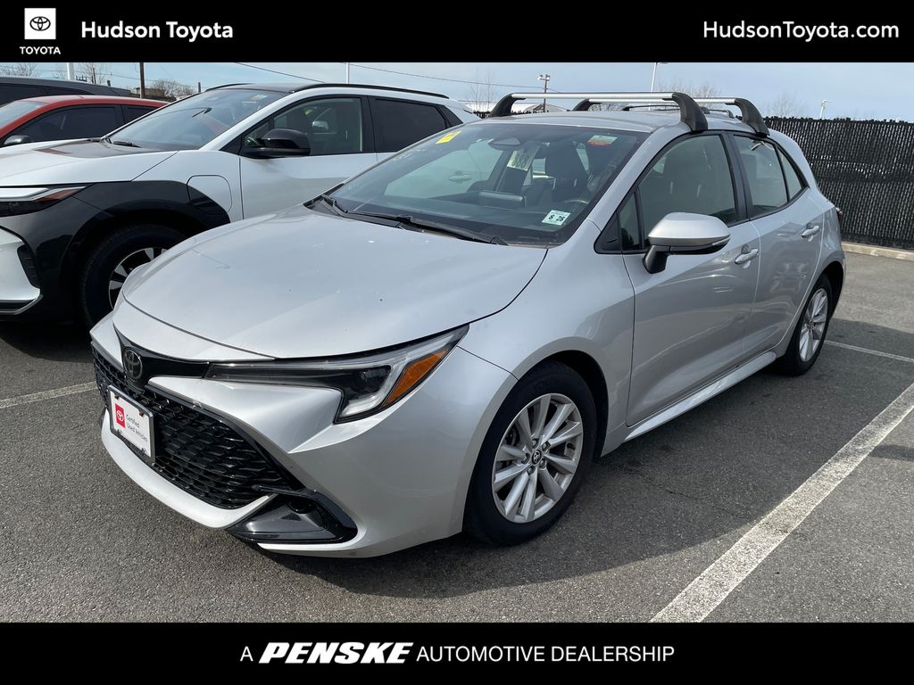 2023 Toyota Corolla Hatchback SE FWD