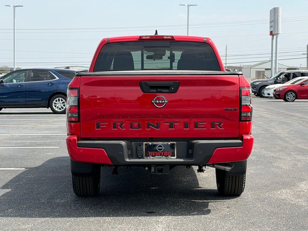 View vehicle photo 5