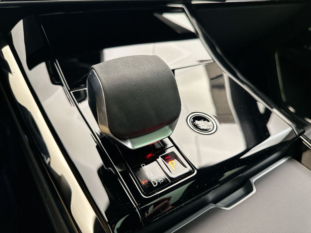 2025 Land Rover Range Rover Sport Dynamic 10