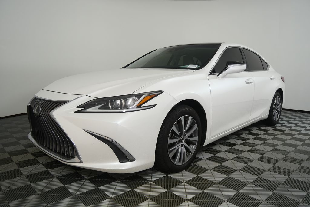 Thumbnail: 2019 Lexus ES - 7