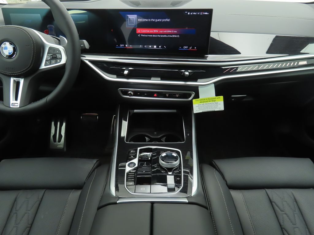 Thumbnail: 2026 BMW X5 - 13