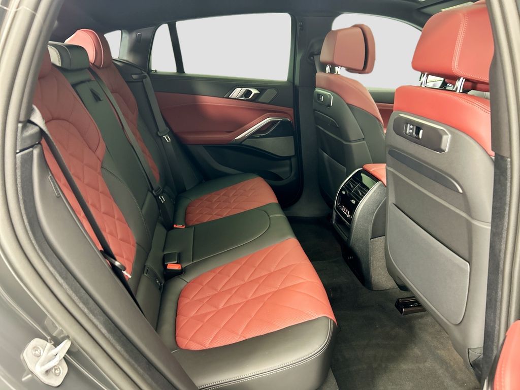 Thumbnail: 2026 BMW X6 - 21