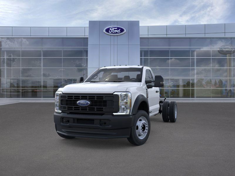 New 2026 Oxford White Ford F-450® XL image 2