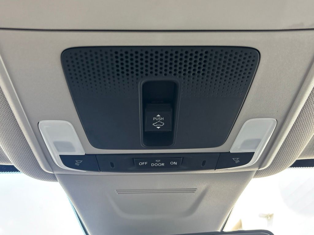 Used 2025 Honda CR-V SUV