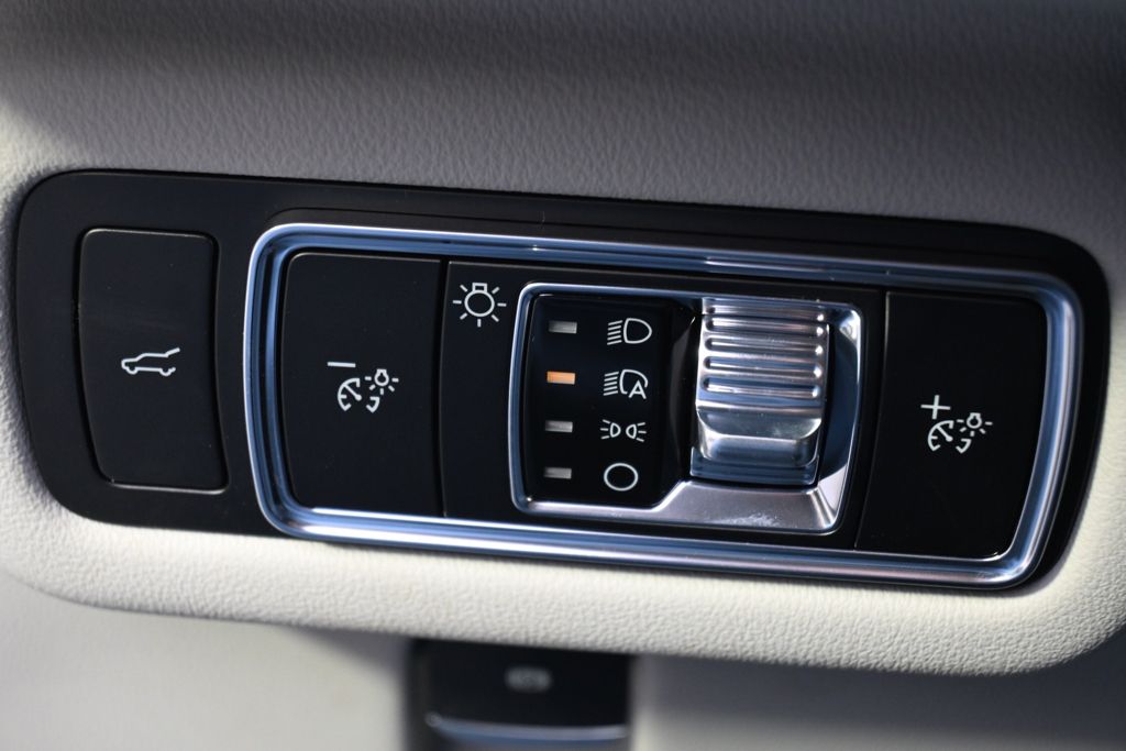 New 2026 White Lincoln Reserve image 24